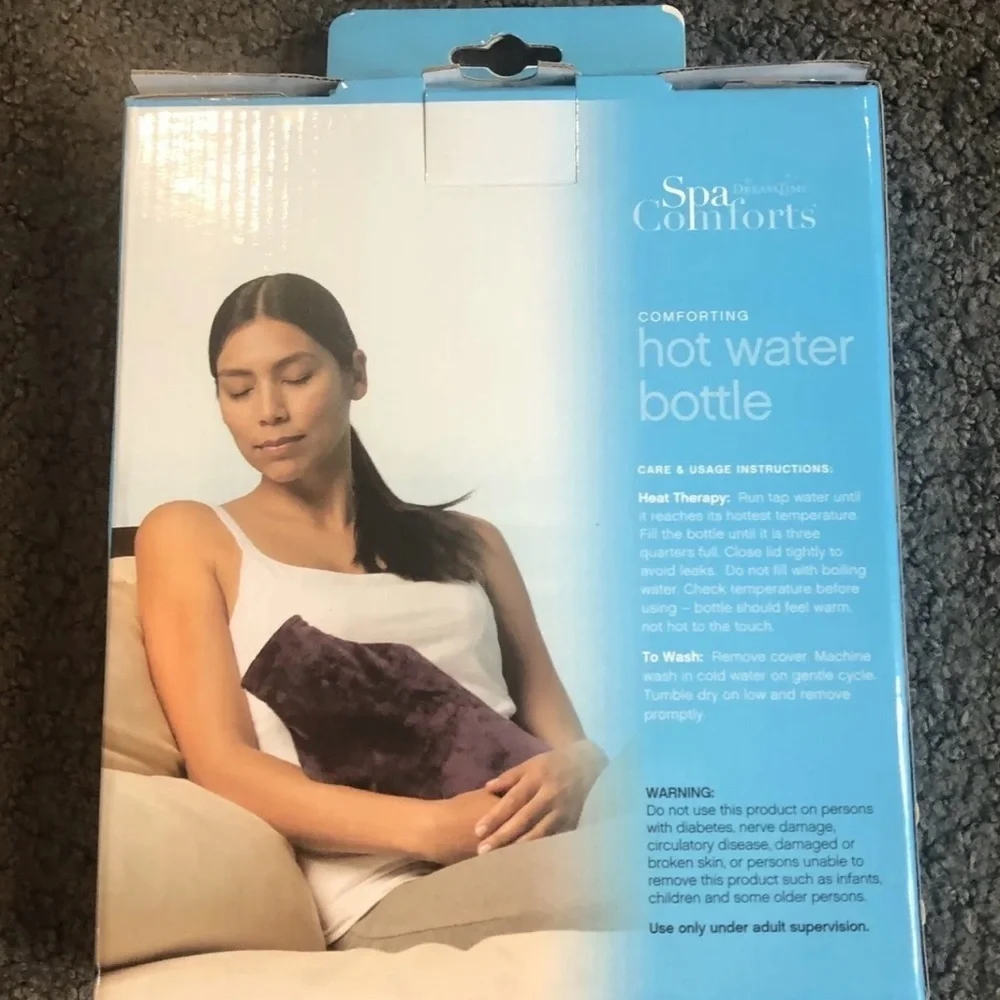 Spa Comforts by Dream Time Hot Water Bottle with Removable Cover. In purple.NWT